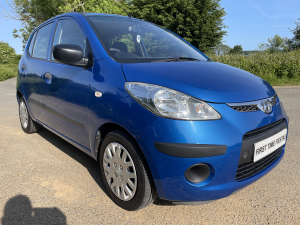 Gallery image of Hyundai I10