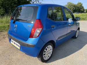 Gallery image of Hyundai I10