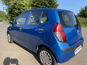 Gallery image of Hyundai I10