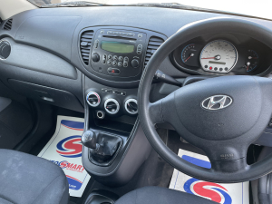 Gallery image of Hyundai I10