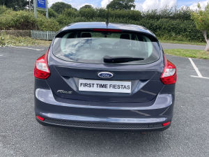 Gallery image of Ford Focus 1.6 Zetec